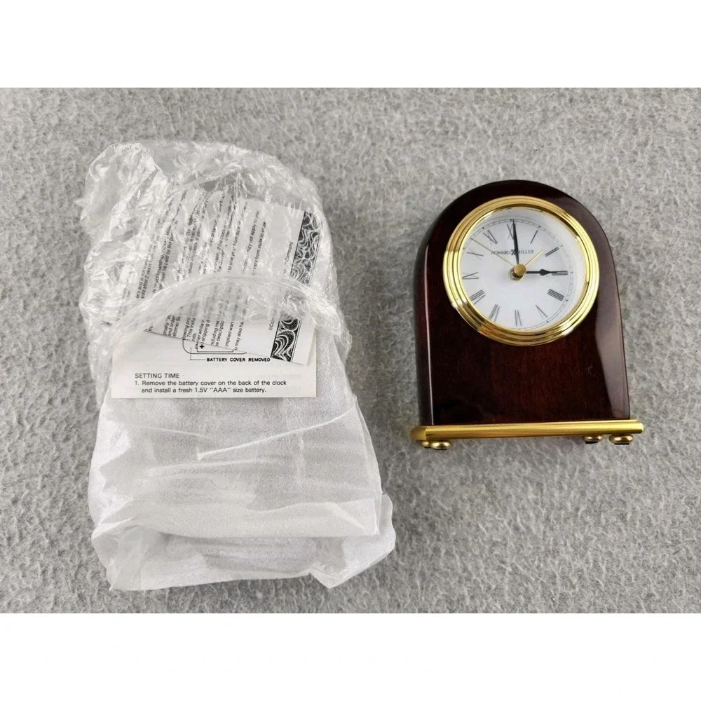 Vtg Howard Miller Desk Alarm Clock Mahogany Wood Grain Look Brass Table Battery